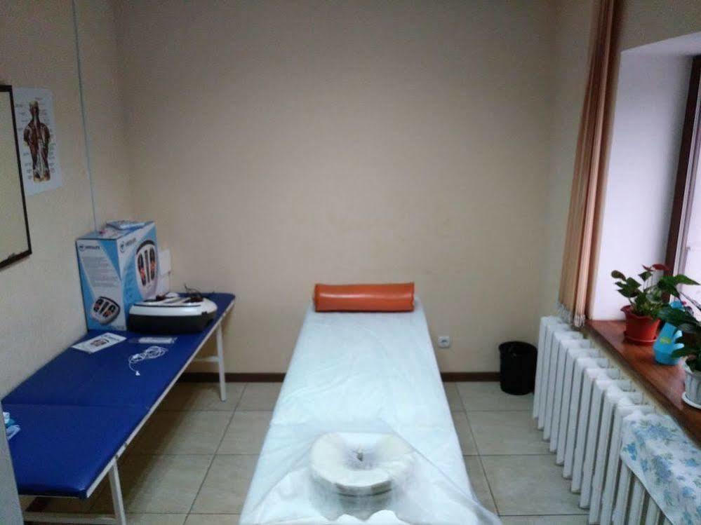 Belon Life Hotel Akmola Esterno foto